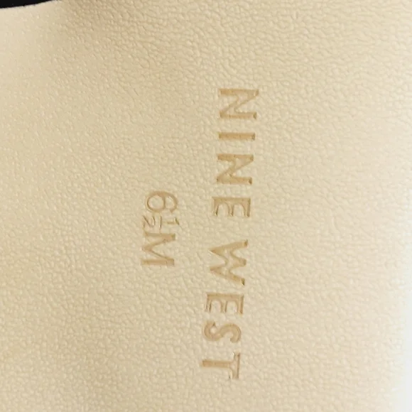 NEW Nine West Black Suede Laser Cut Back Zip High Heeled Booties F725 - Picture 11 of 12